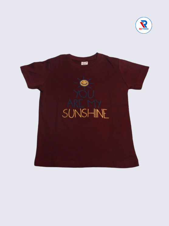 Boys T-Shirt 07-08yrs in Maroon and Yellow Color(Front)-RioTrend