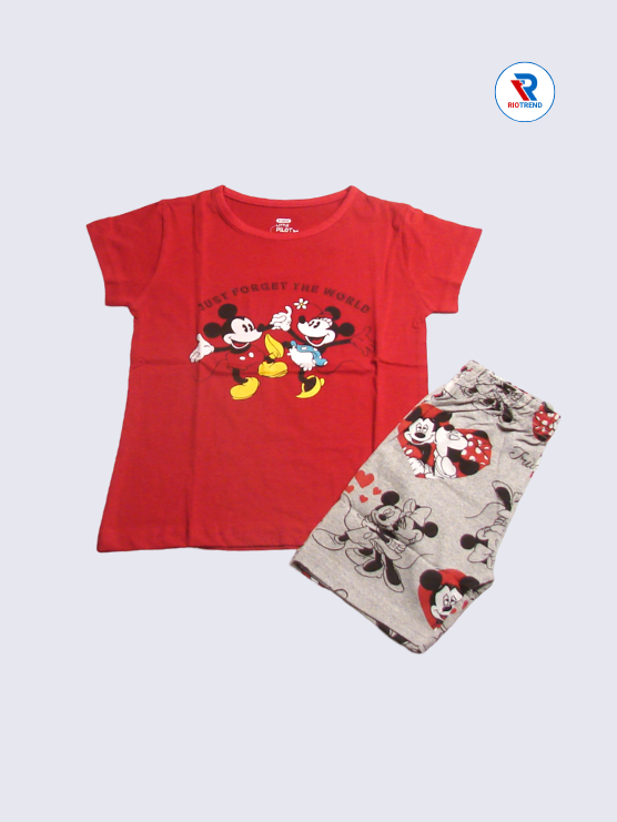 Girls' Clothing Set: Comfortable Red Cotton Half-Sleeve T-Shirts with Shorts