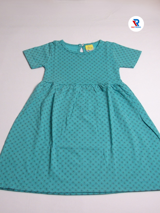 Girls Frock Sleeve Green Color