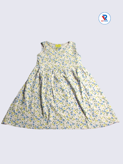 Girls Frock Sleeveless 02-03yrs in White Color(Front)-RioTrend