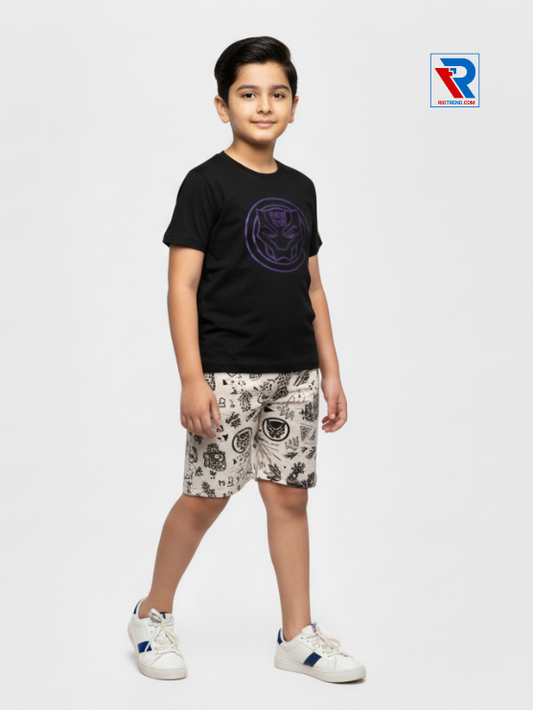 Boys clothing set 2–10 years with black t‑shirt and cream shorts, relaxed side view by Riotrend.