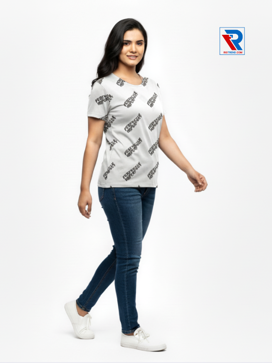 Women's comfortable white half-sleeve t-shirt, sizes M-L-XL-XXL, relaxed side view casual outfit by Riotrend.