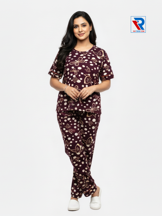 Women's maroon pyjama set, sizes M-L-XL, displayed with folded legs and arms for styling, Riotrend.